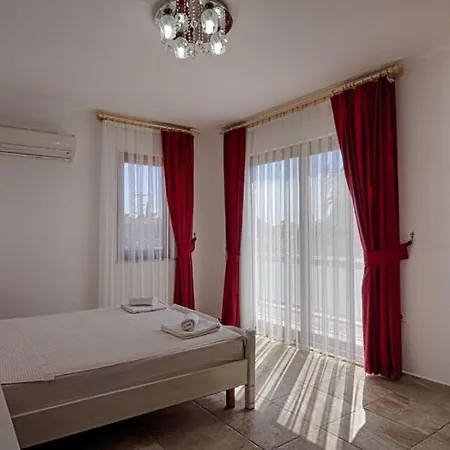 With Private Pool And Private Garden In Dalyan Villa