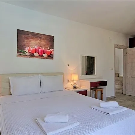 With Private Pool And Private Garden In Dalyan * Ortaca (Mugla)