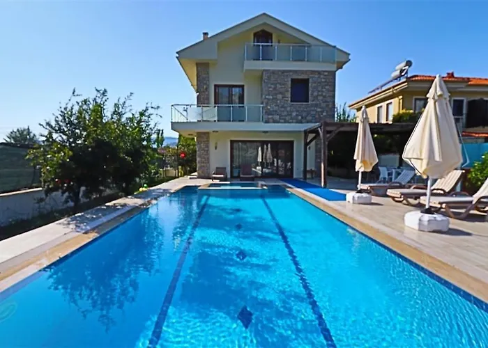 Вилла With Private Pool And Private Garden In Dalyan *