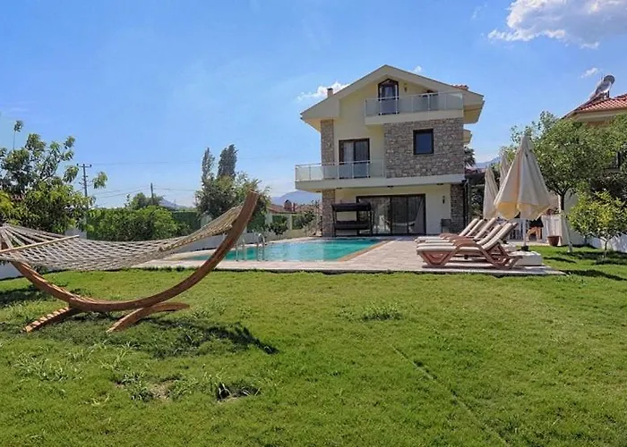 Villa With Private Pool And Private Garden In Dalyan *
