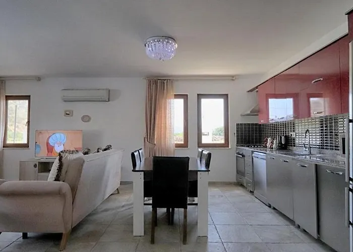 With Private Pool And Private Garden In Dalyan Villa *