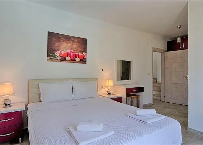 With Private Pool And Private Garden In Dalyan * Ортаджа