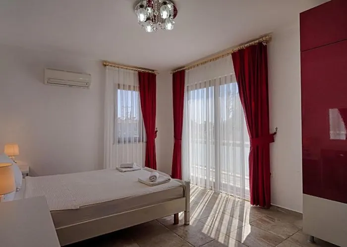 With Private Pool And Private Garden In Dalyan ヴィラ